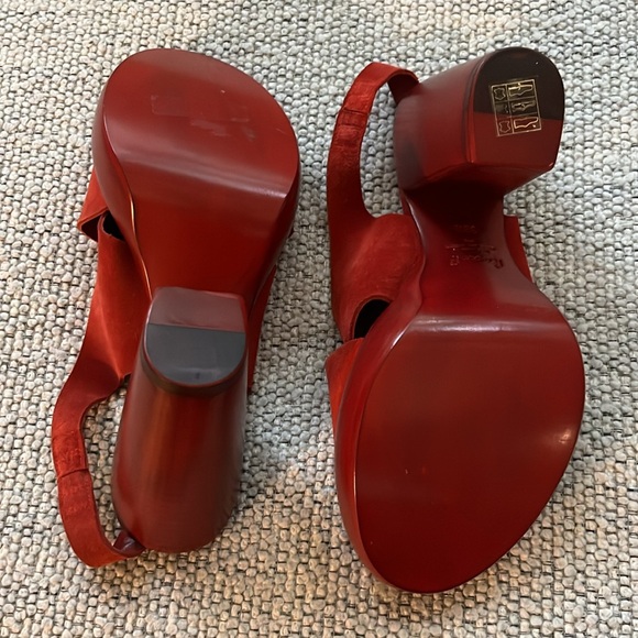 Rocco P Oleo Persia Red Suede Heels - Picture 4 of 7